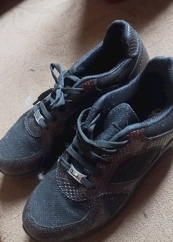 Siyah Yılan Desenli Topuklu Spor Ayakkabı - Görsel 3