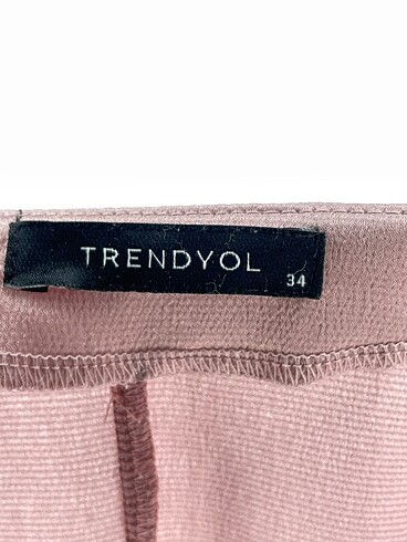 34 Beden çeşitli Renk Trendyol & Milla Bluz %70 İndirimli.