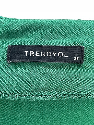 36 Beden yeşil Renk Trendyol & Milla Kısa Elbise %70 İndirimli.