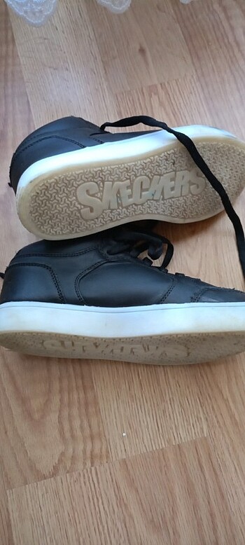 34 Beden Skechers marka erkek ayakkabısı
