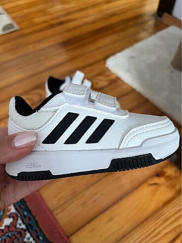 Adidas Adidas bebek ayakkabı 1 yaş 20 numara