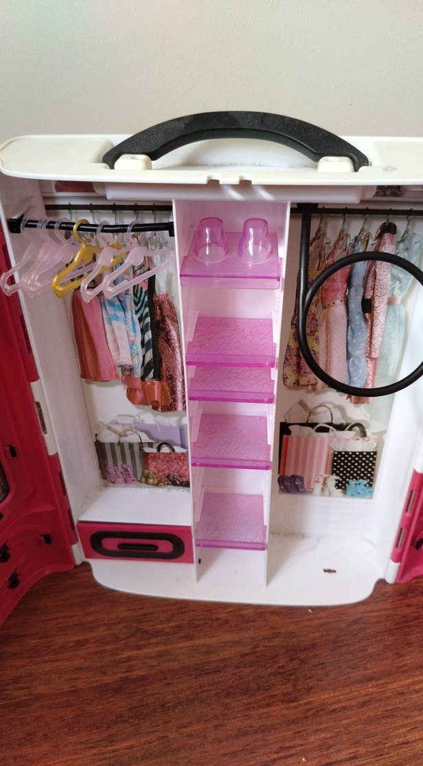 Barbie Gardırop Oyuncak - Görsel 2