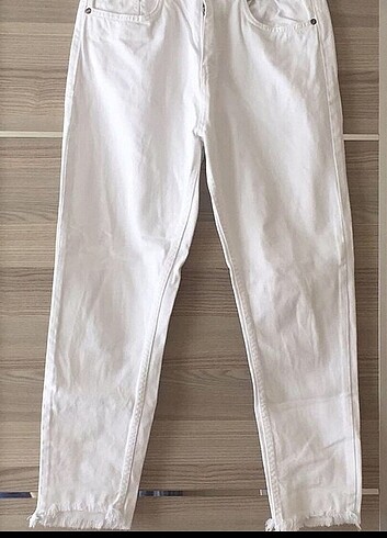 m Beden beyaz Renk Beyaz pantolon 