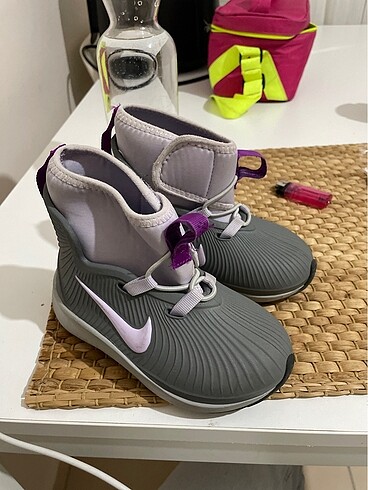 26 Beden nike bot