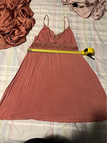 H&M Tarçın Gecelik