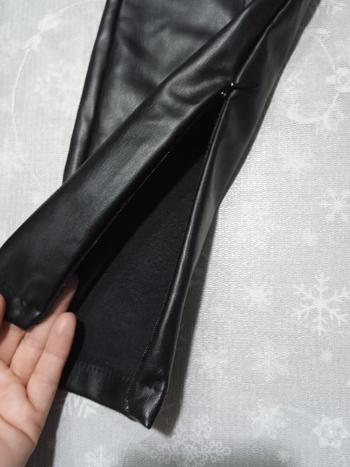 Zara Siyah Deri Midi Şort - Görsel 5