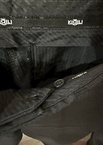 Gri Regular Fit Ofis Pantolonu Kemerli - Görsel 3