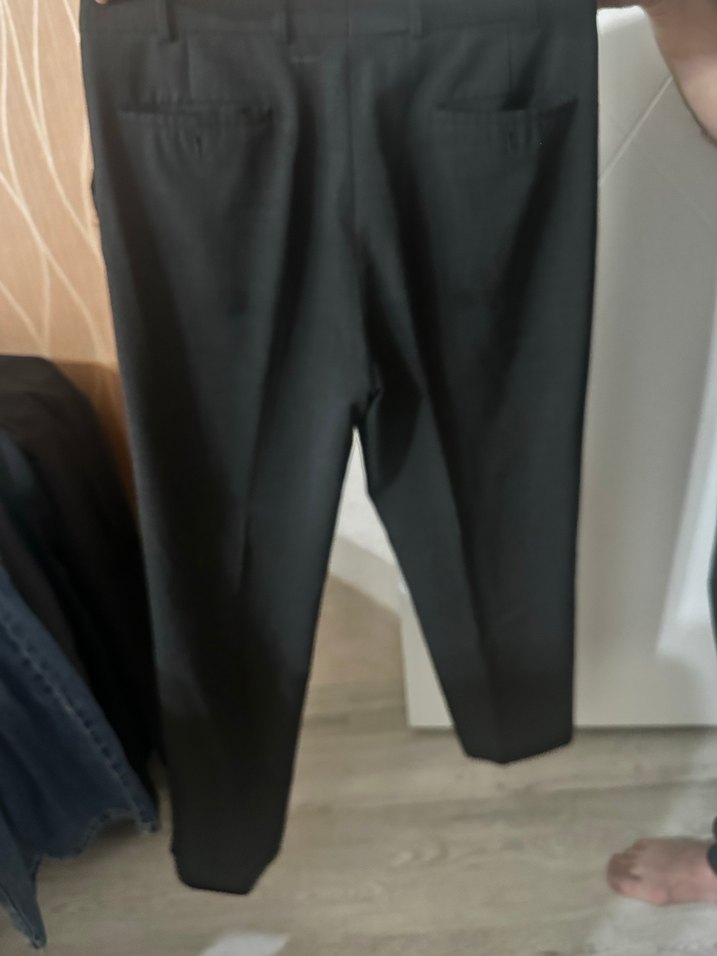 Gri Regular Fit Ofis Pantolonu Kemerli - Görsel 4