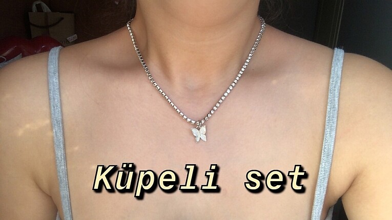 Kelebekli set