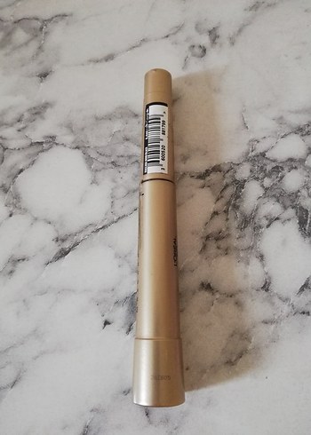 LOREAL PARİS TELESKOPİK MASKARA+BEAULİS FUN EYE PENCIL HEDİYE - Görsel 3