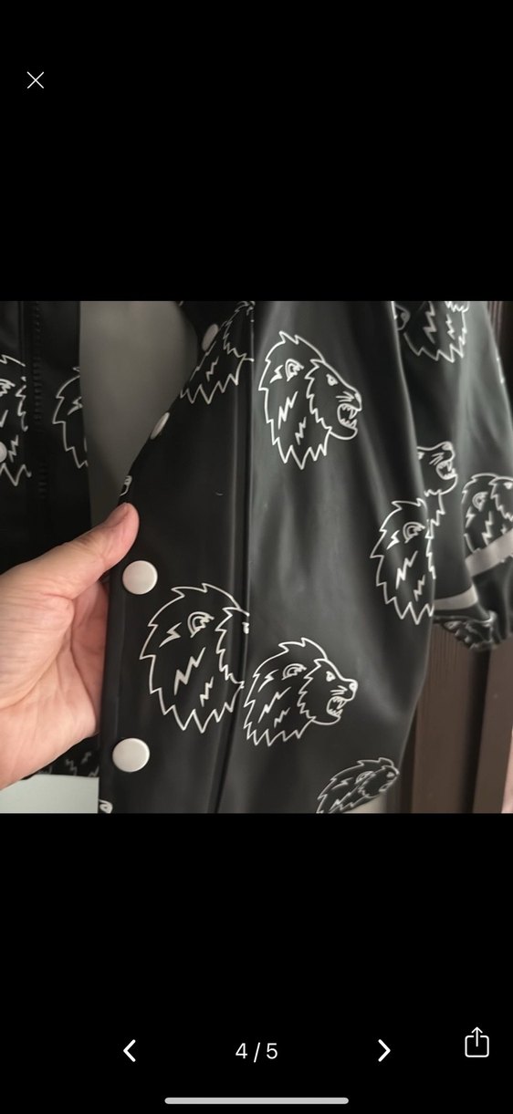 Siyah Baskılı Erkek Çocuk Yağmurluk yurtdısı - Görsel 3