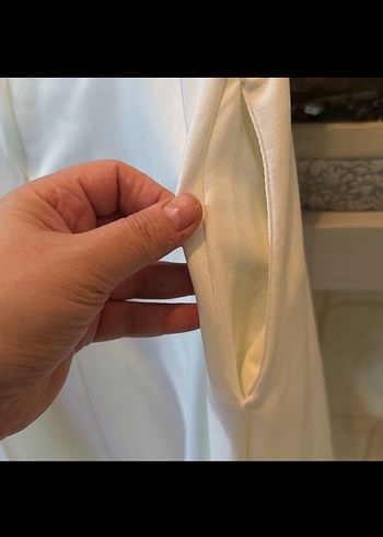 Beyaz Midi Uzunlukta Drapeli Kadın  Elbise - Görsel 4