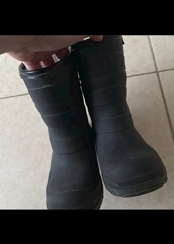 Siyah Erkek Çocuk Kauçuk Botlar - Görsel 2