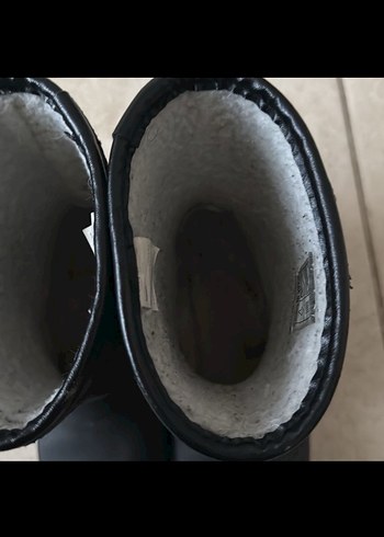 Siyah Erkek Çocuk Kauçuk Botlar - Görsel 3