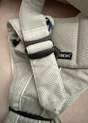 Gri BabyBjörn Bebek Taşıyıcı - Görsel 3