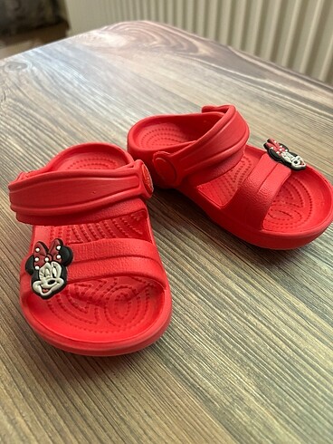 20 Beden LCW Mickey bebek terlik sandalet
