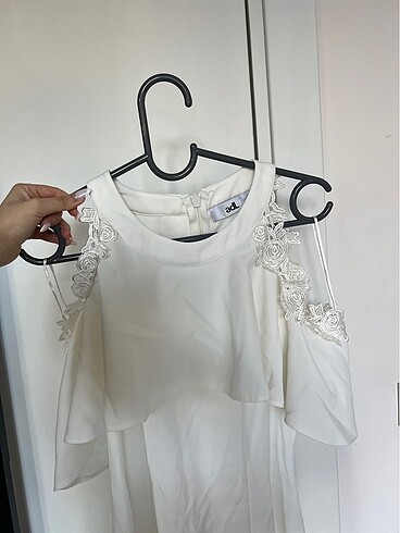 Beyaz elbise - Görsel 2