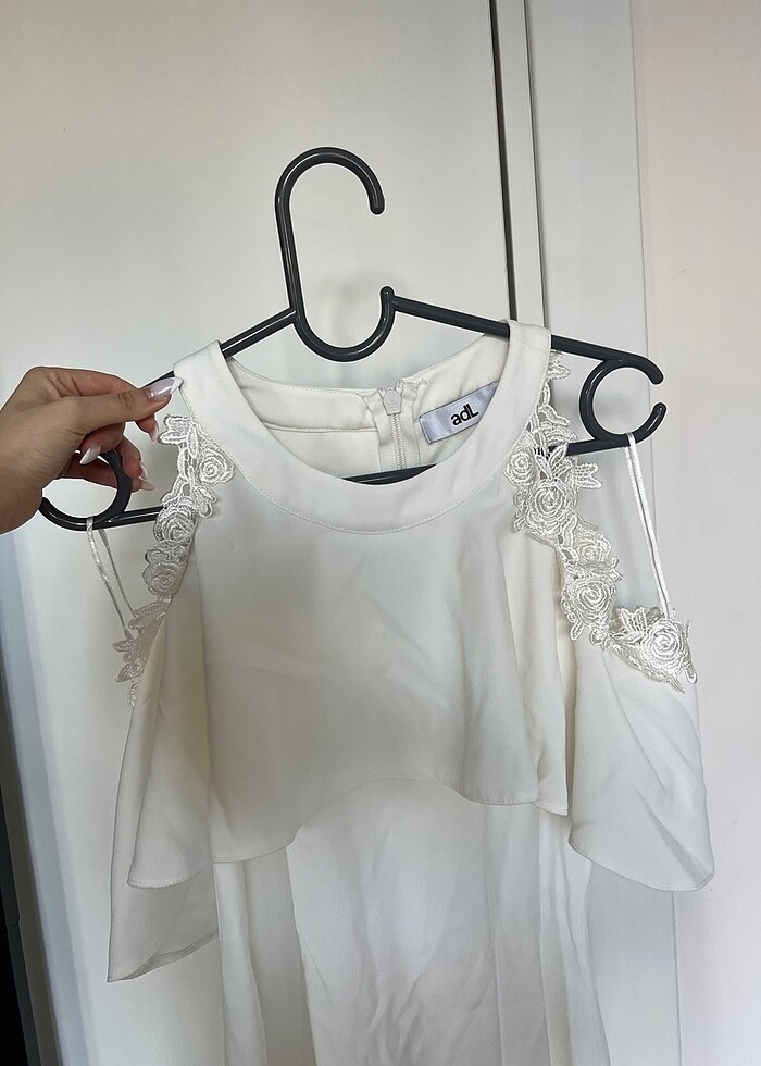 Beyaz elbise - Görsel 2