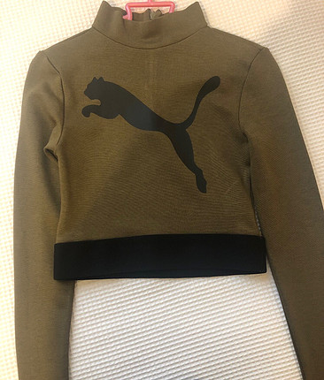 Puma sweatshirt 