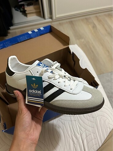 Adidas samba