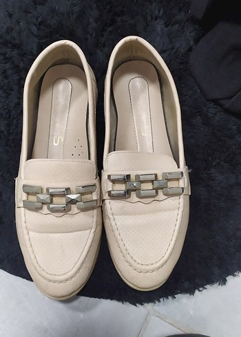 Diğer Bej Metal Detayli Rahat Loafer