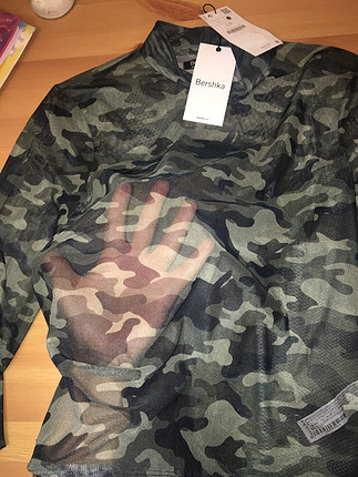 l Beden bershka kamuflaj tül body