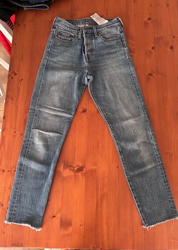 Levis Mavi Denim Jean
