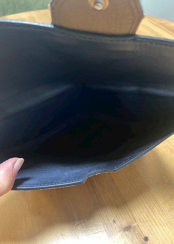Massimo Dutti Klasik Bej Deri Tokalı Kadın Portföy Çanta