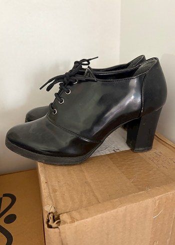 Topuklu bootie
