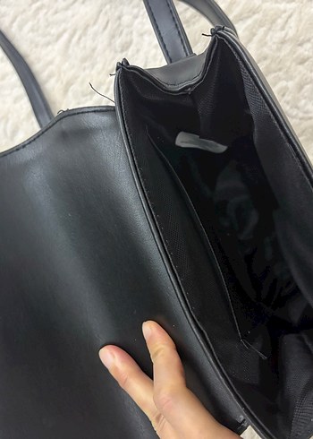 Siyah Deri Kadın Çanta Tokalı - Görsel 3