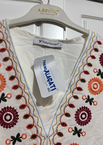 Nakışlı Beyaz Uzun Bohem Elbise - Görsel 3