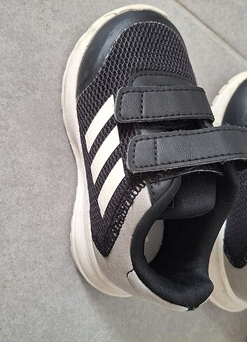 21 Beden siyah Renk Adidas orijinal