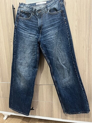 38 Beden lacivert Renk Bershka pantolon
