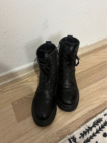 Orjinal lumberjack kadın bot
