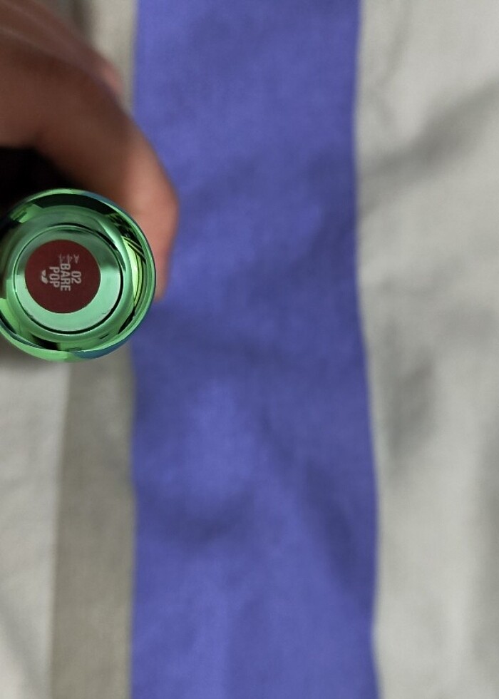 Clinique bare pop ruj - Görsel 4