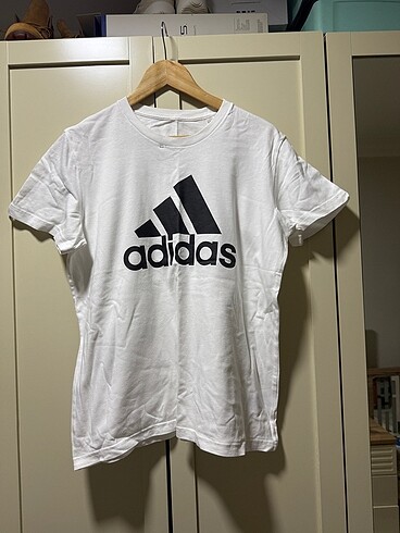 Orijinal Adidas kadın tişört