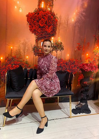 Trendyol & Milla Romantik Gul Desenli Mini Elbise