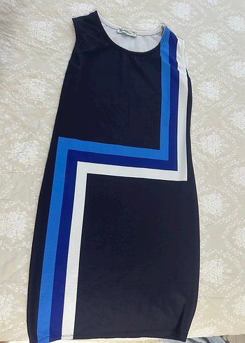 Trendyol & Milla Modern Geometrik Lacivert Elbise