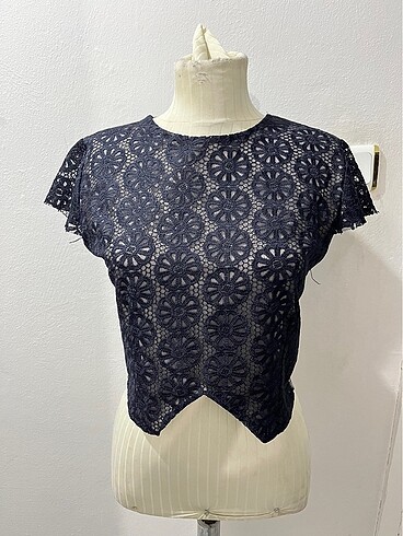 Dantel crop
