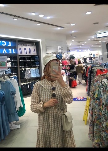 LC Waikiki Tesettür elbise