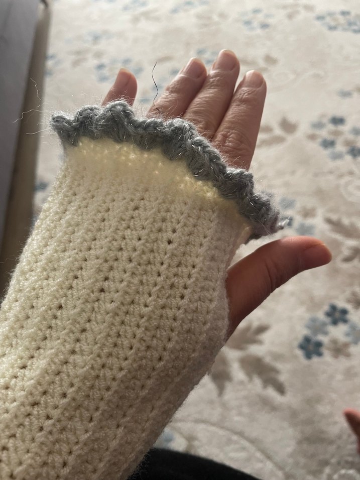 Bohem Gri simli  Uçlu krem Örgü Eldiven - Görsel 2