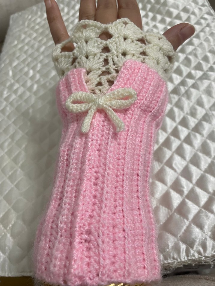 Pembe Örgü Kadın Eldiveni - Görsel 2