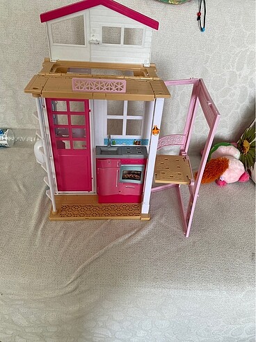 Barbie evi
