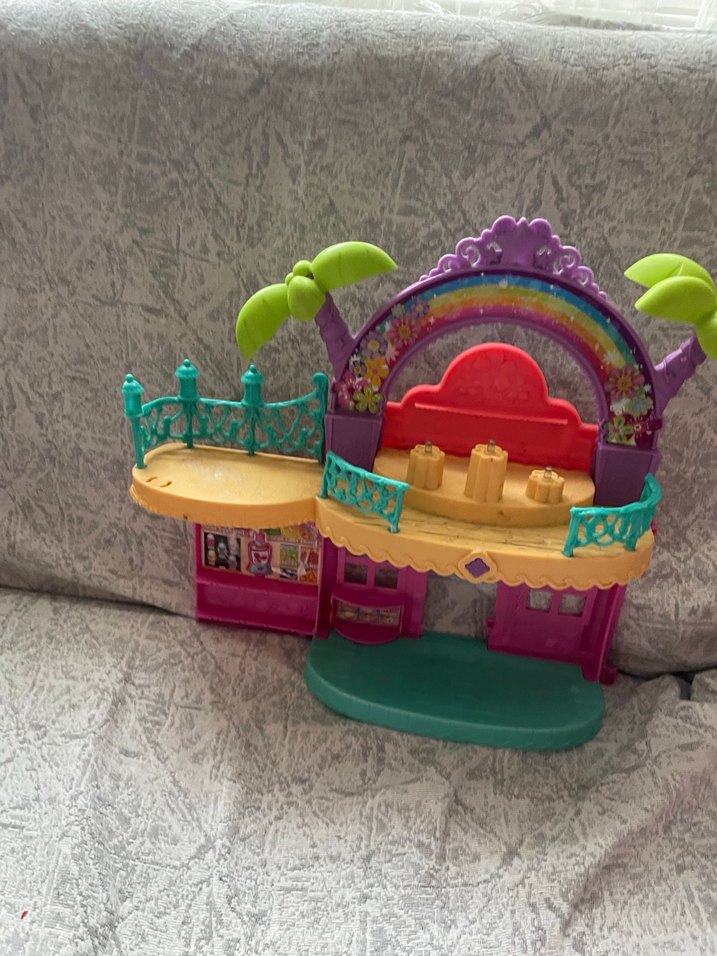 Pastel Renkli Oyuncak Oyun Evi - Görsel 2