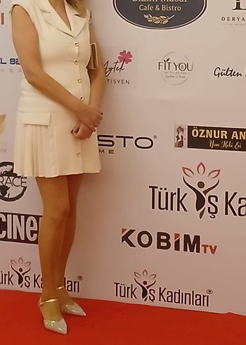 Adil Işık Ekru Mini Elbise Siklik Ve Rahatlik Bir Arada
