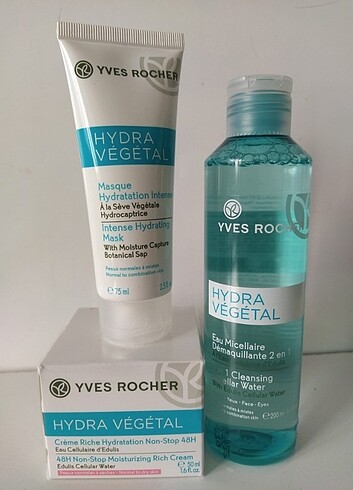Yves Rocher Hydra Vegetal Set 
