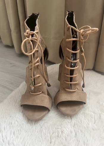 37 Beden ten rengi Renk Bej Süet Bağcıklı Stiletto Topuklu Kadın Ayakkabı