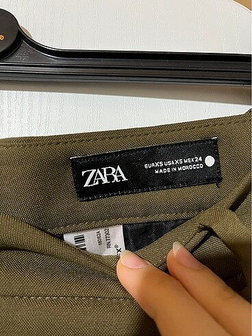 34 Beden haki Renk Zara kumaş pantolon