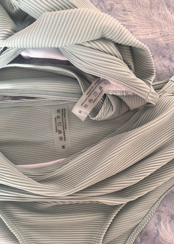 Su yeşili Pilili Strappy Bikini Takımı - Görsel 5