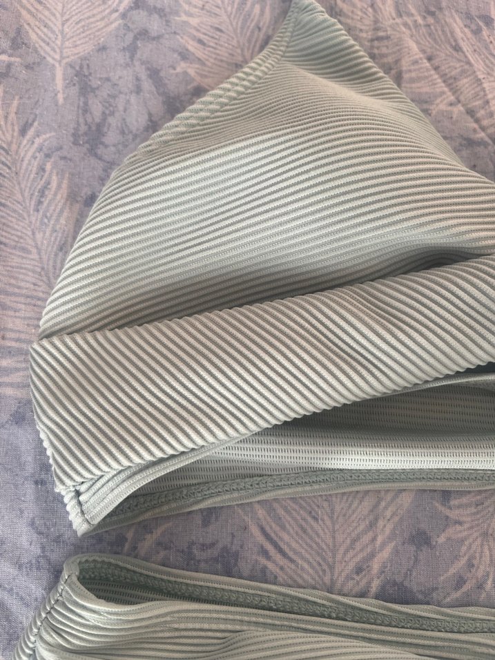 Su yeşili Pilili Strappy Bikini Takımı - Görsel 3